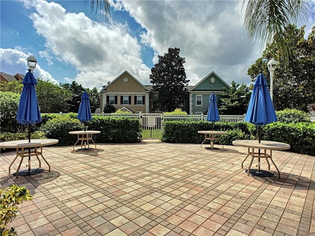 Building Photo - 12824 Madison Pointe Cir