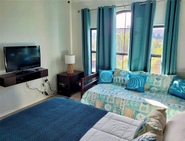 Building Photo - 2709 Via Cipriani