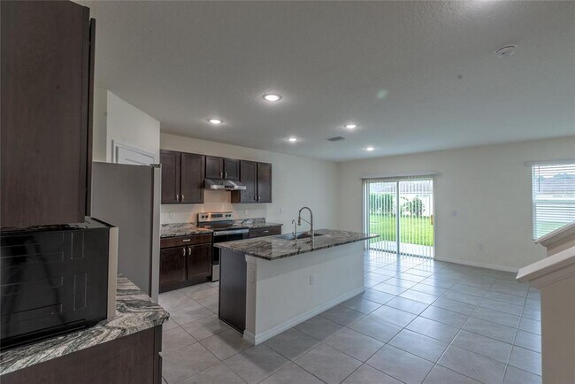 Building Photo - 15596 Black Pepper Ln