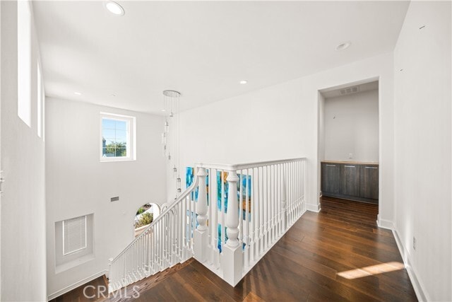 Building Photo - 204 Radial