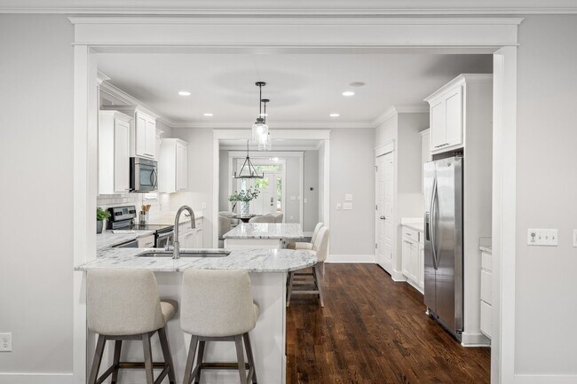 Building Photo - Beautiful 3-bedroom home in The Nations!