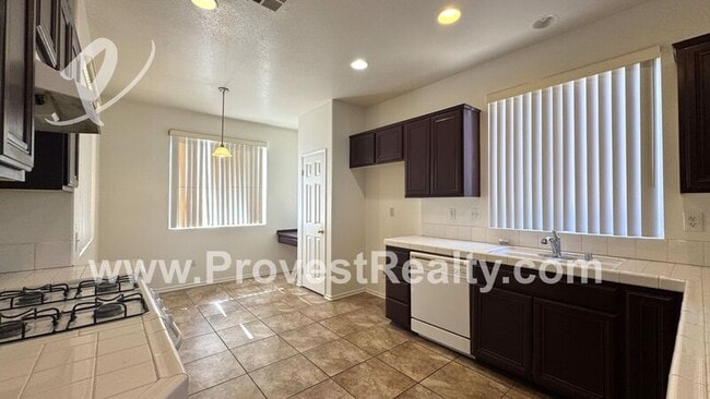 Building Photo - 14550 Chippendale Cir