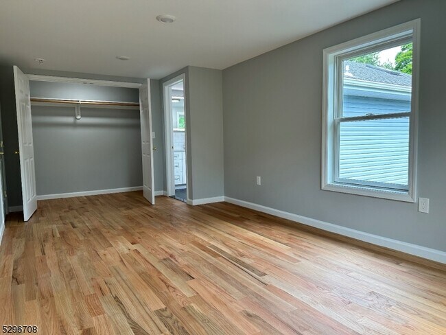 Building Photo - 26 Belmont Ave
