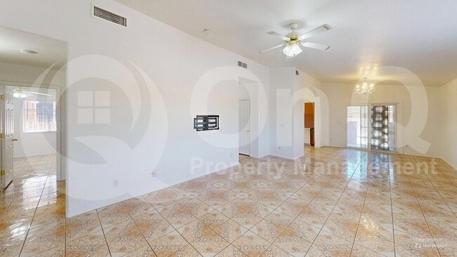 Building Photo - 2152 W Burlwood Way