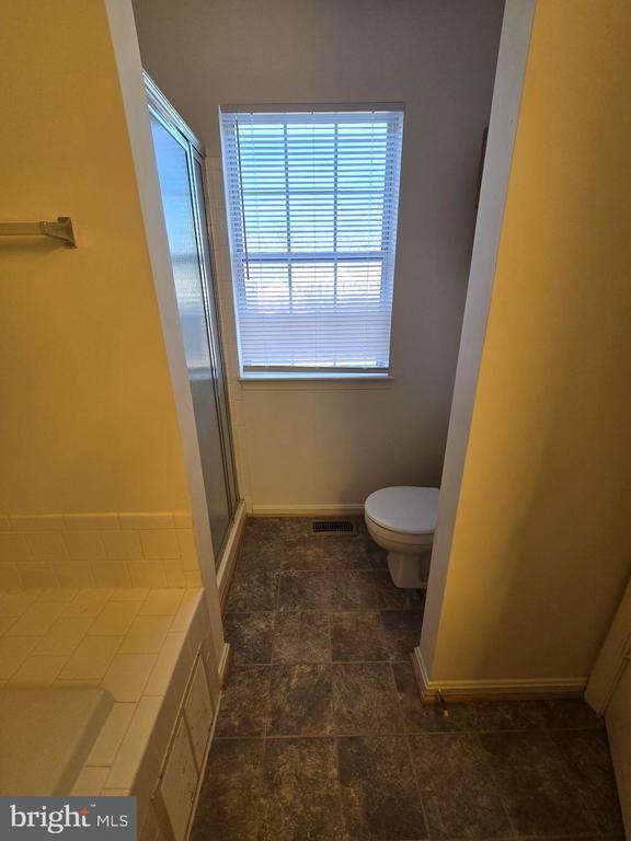 Building Photo - 11213 Heron Pl