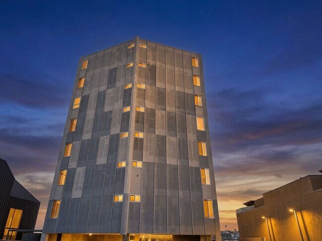 Building Photo - 3121 West Coast Hwy