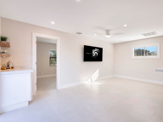 Building Photo - 7 Crossings Cir