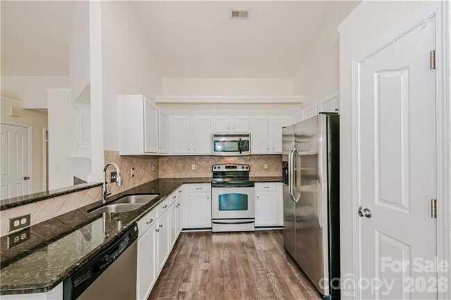 Building Photo - 12819 Slade Castle Ct