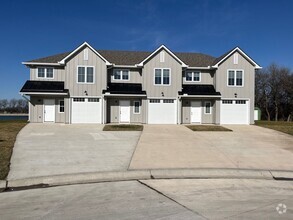 Building Photo - 71 SE 361st Rd