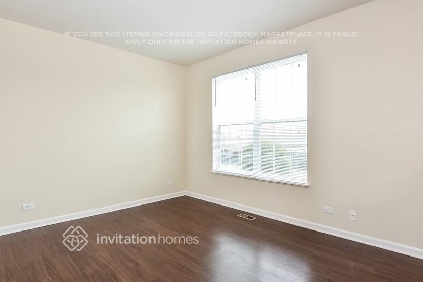 Building Photo - 512 Fort Clatsop Ct