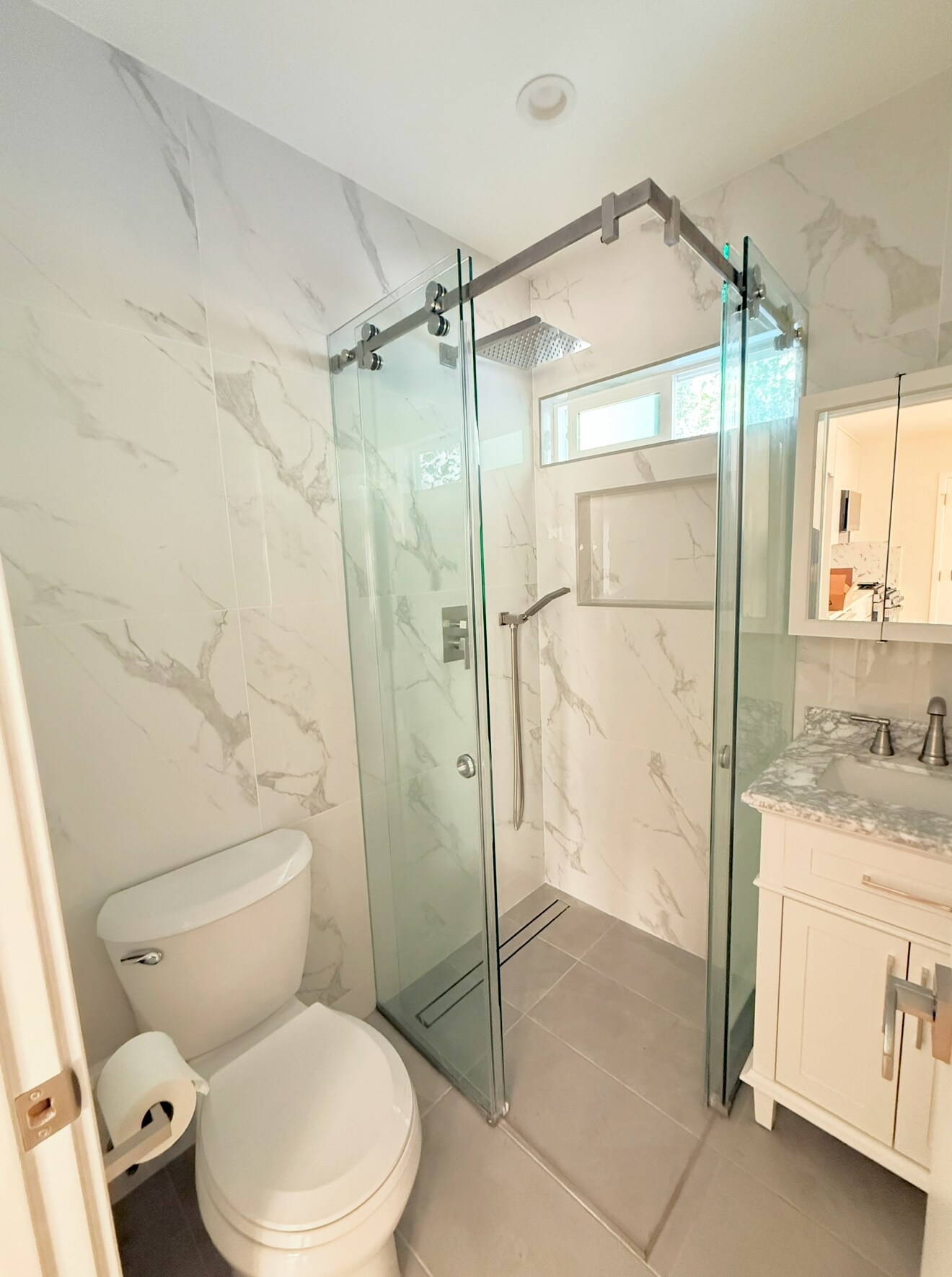 Bathroom - 8604 Tilden Ave