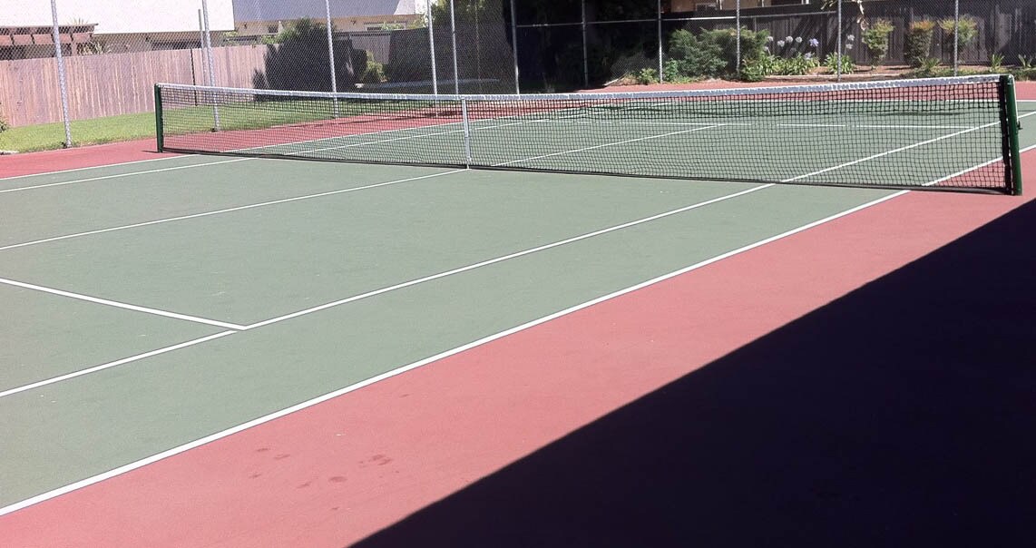 Tennis court - 609 S College Ave