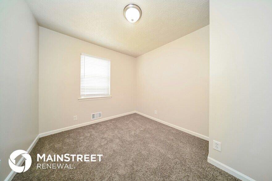 Building Photo - 5338 Olde St
