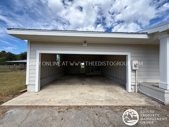 Building Photo - Remodeled Country Home with Privacy, Stora...
