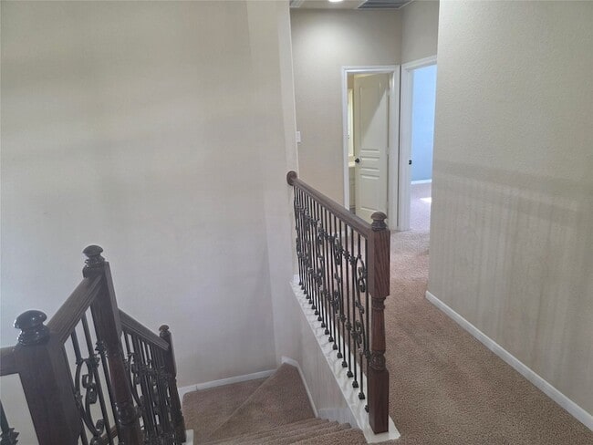 Building Photo - 2520 Garnetfield Ln