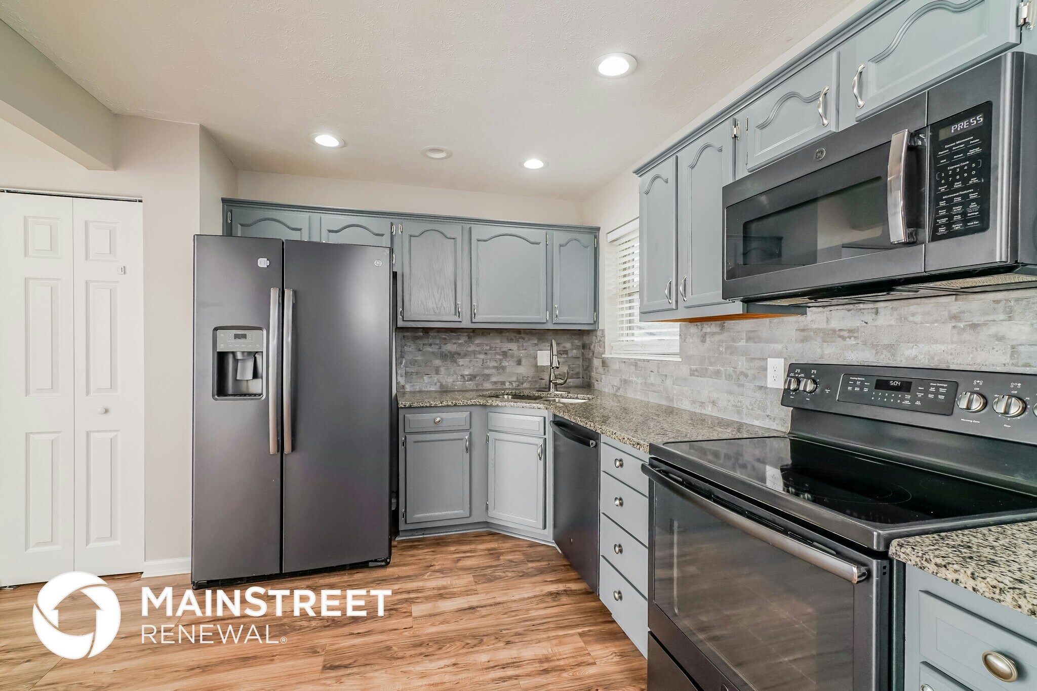 Building Photo - 7709 Mango Dr