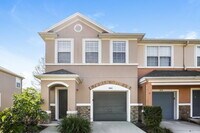 Building Photo - 5860 Sandstone Way