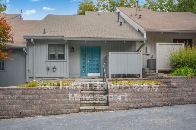 Building Photo - 1415 N Druid Hills Rd NE