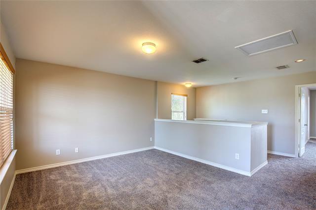Building Photo - 1057 Castle Top Dr