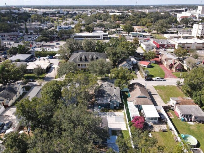 Building Photo - 173 S Orange Ave