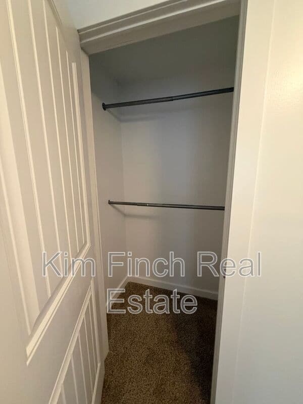 Building Photo - 2389 Hitching Post Dr