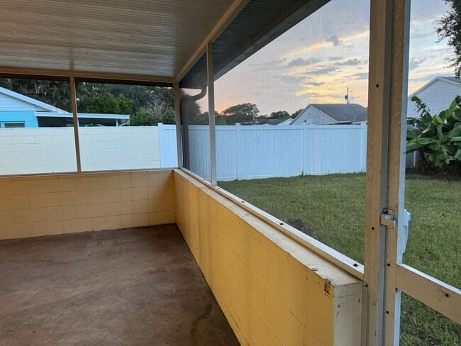 Building Photo - 3111 Eleuthera Ln