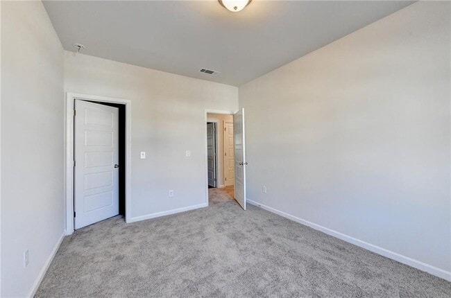 Building Photo - 1622 Dover Creek Ln