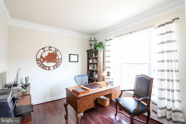 Building Photo - 5812 Falls Gate Ct