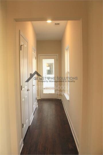 Building Photo - 1529 Winding Creek Dr