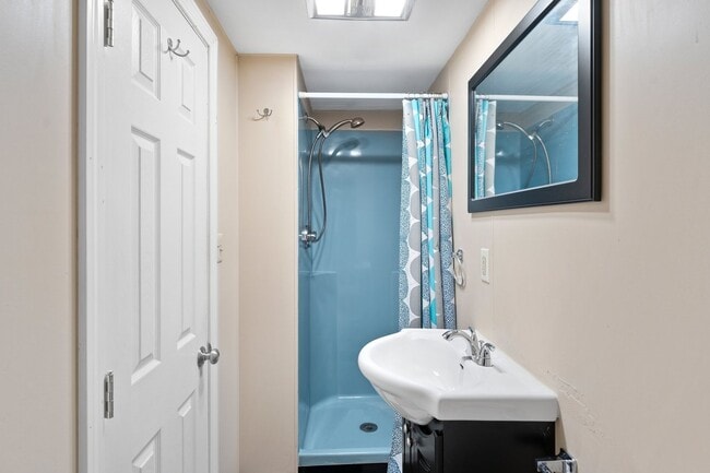 Building Photo - 3745 Mendon Rd