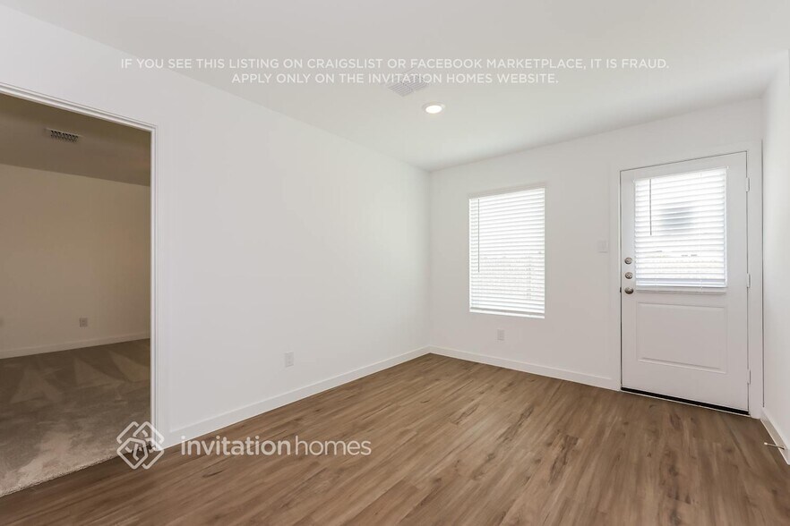 Building Photo - 4900 Old Ember Ln