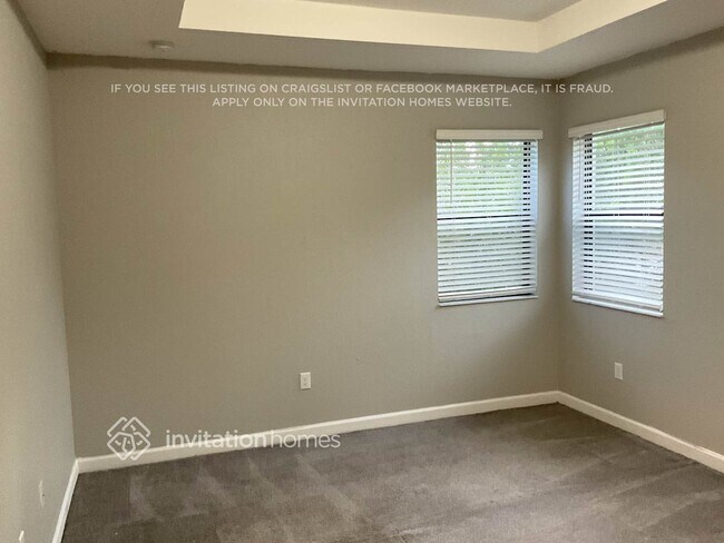 Building Photo - 20700 NE 2nd Ct