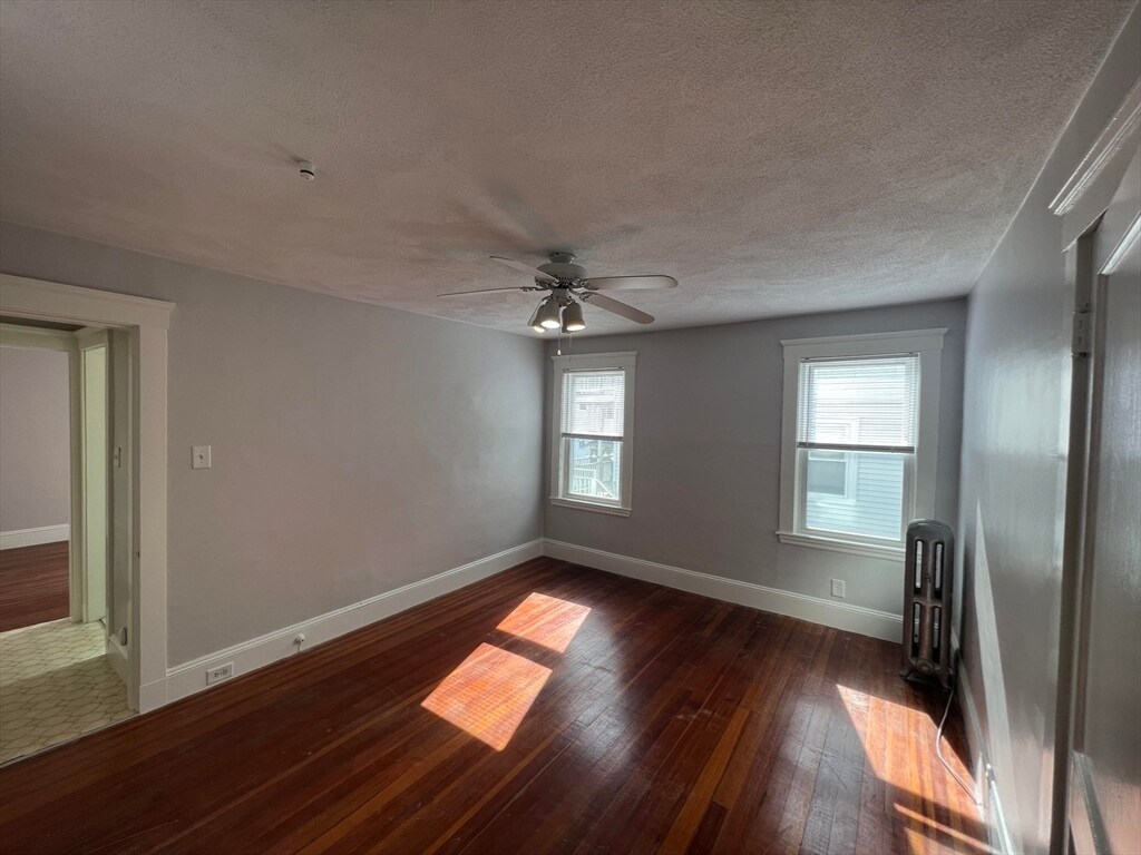 Building Photo - 213 Forest St