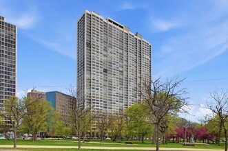 Building Photo - 2800 N Lake Shore Dr