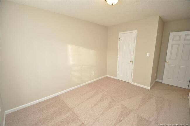 Building Photo - 206 Whiteberry Dr