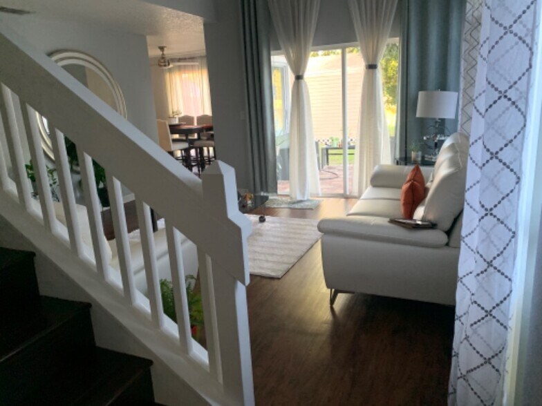 Building Photo - 768 Country Woods Cir