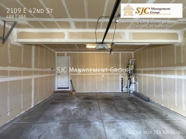 Building Photo - 2109 E 42nd St