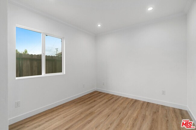 Building Photo - 4493 138th St