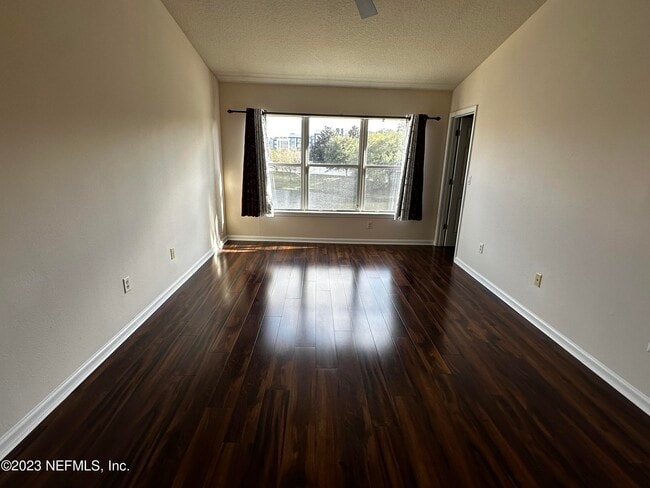 Building Photo - 4221 Marblewood Ln