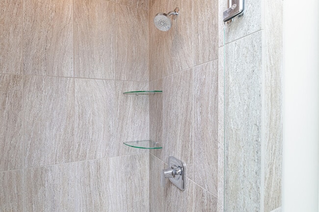 Building Photo - 32 Blue Ridge Rd