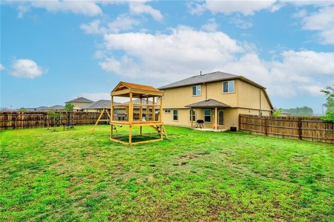 Building Photo - 514 Luna Vista Dr