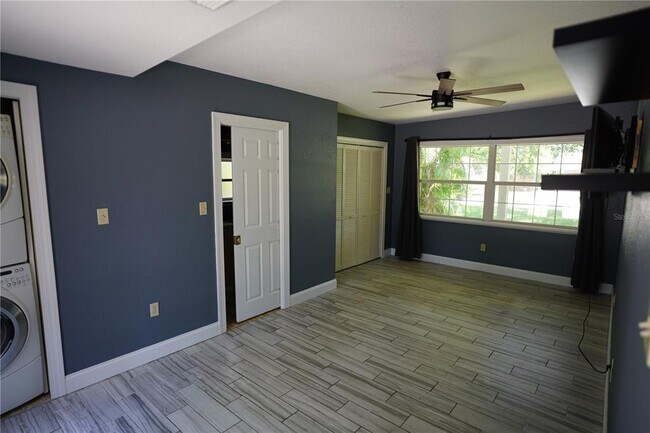 Building Photo - 2514 Illinois St