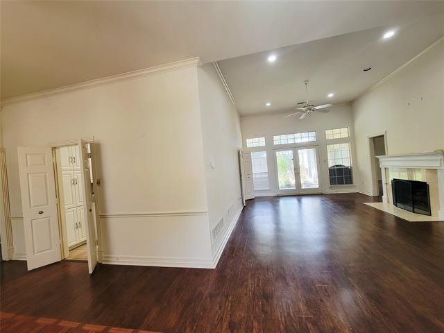 Building Photo - 1017 McCoy Dr