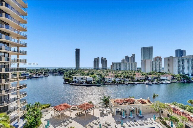 Building Photo - 19667 Turnberry Way