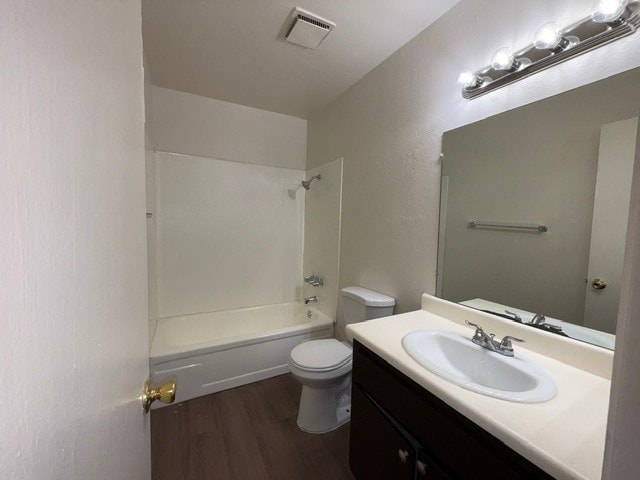 Building Photo - 5216 Redberry St