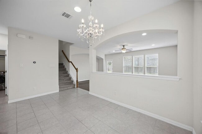 Building Photo - 2608 Hudson Ln