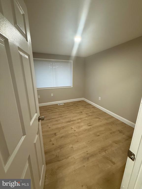 Primary Photo - 9524 Kilimanjaro Rd