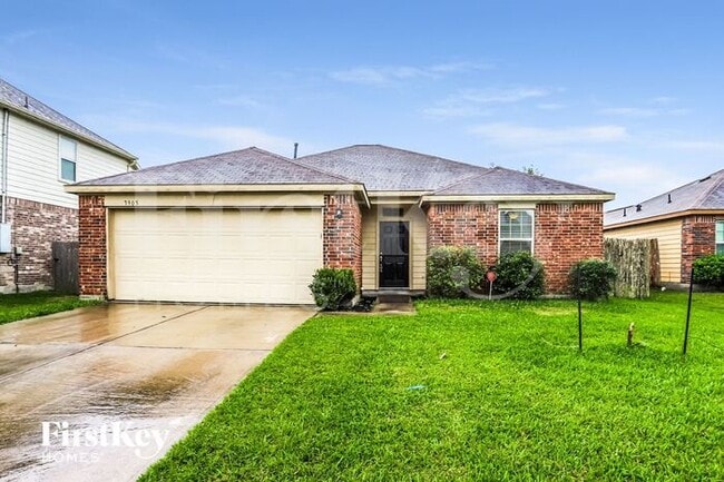 Primary Photo - 7905 Big Oak Dr
