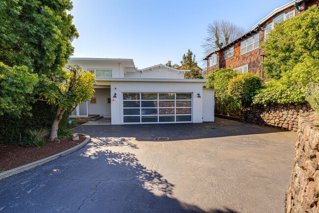 Building Photo - 51 Santa Rosa Ave