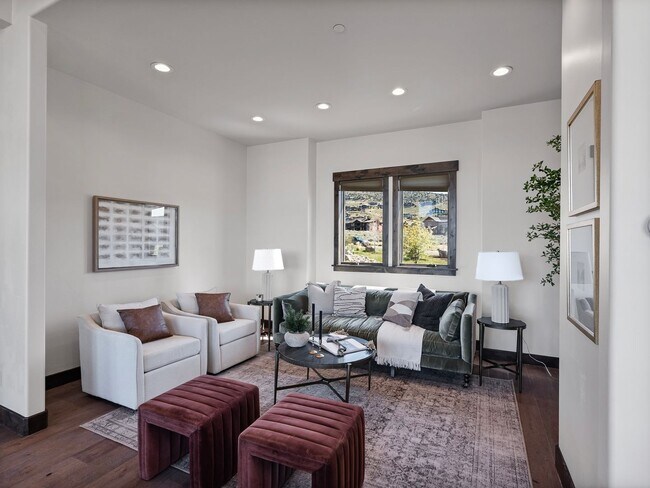 Building Photo - 1075 N Oquirrh Mountain Dr